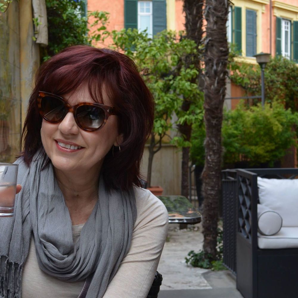 Meet your Posher, Rhonda